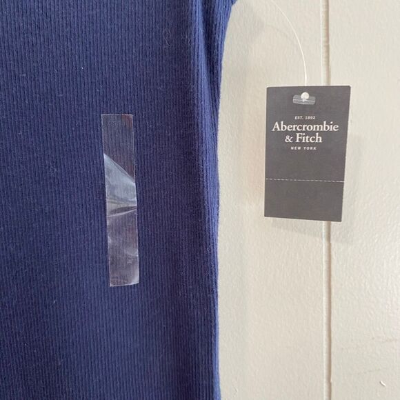 Abercrombie & Fitch Navy Ribbed Racerback Tank | Classic Stretch Cami XS NWT - Picture 4 of 5